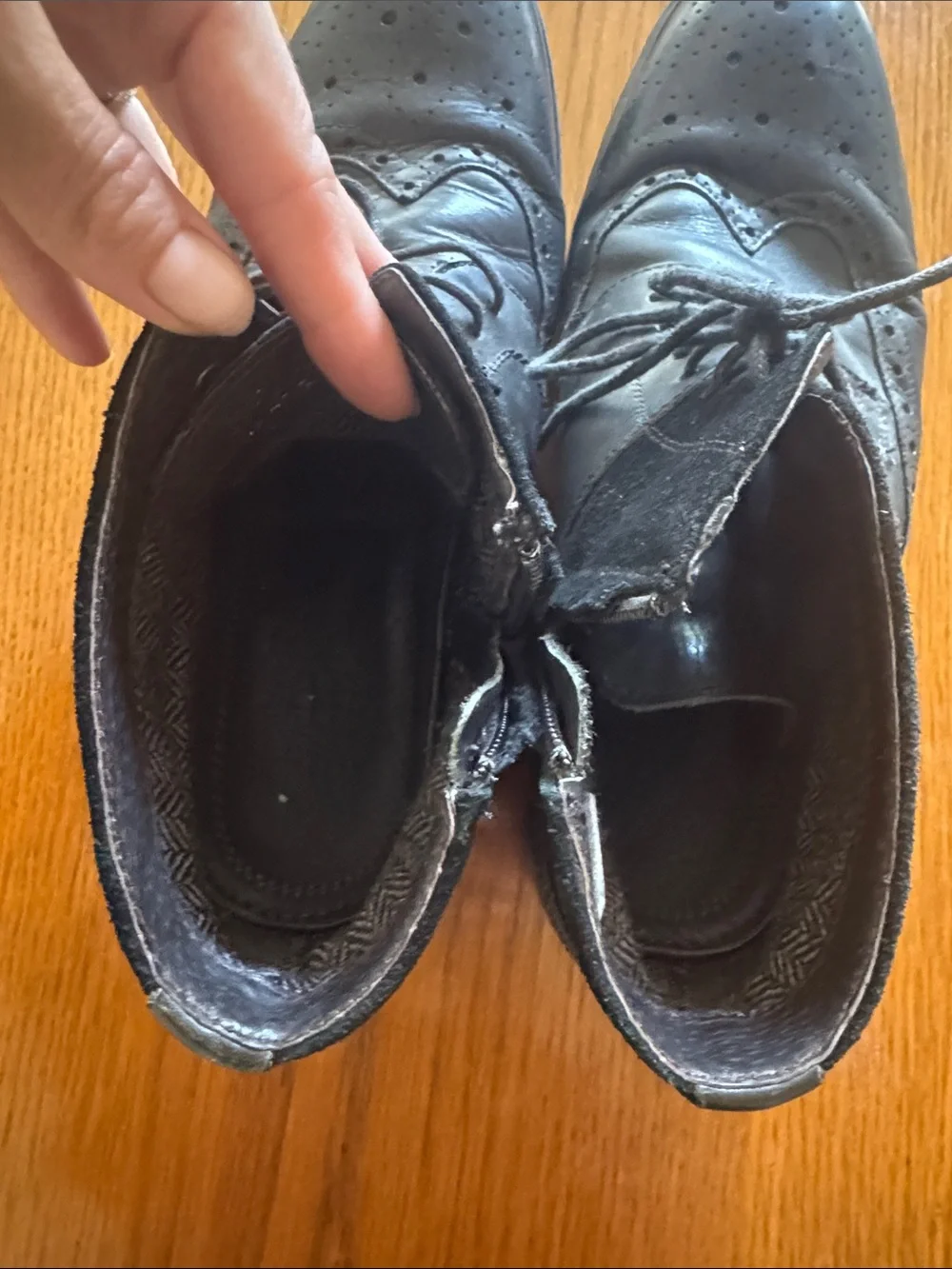 Classic Men’s Black Leather Wingtip Boots